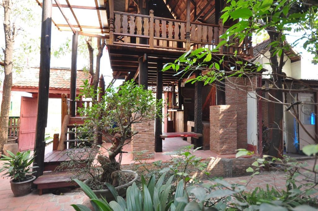 Ayutthaya Bouchic Hostel Ngoại thất bức ảnh